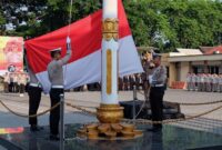 Upacara Hari Pahlawan Upacara Hari Pahlawan