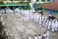 Upacara Hari Senin Upacara Hari Senin