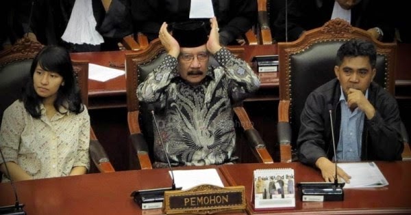 Pengertian Hukum Pidana Menurut Para Ahli